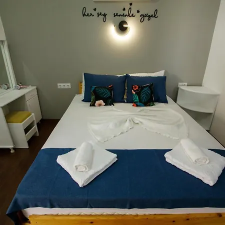 Luna Aicha 1 Adrasan